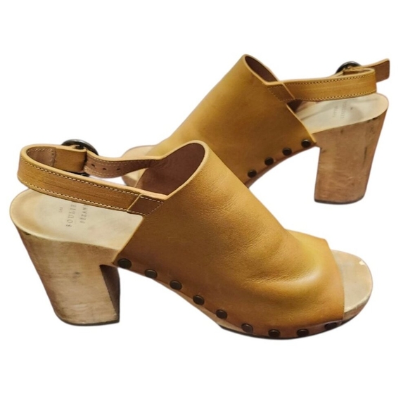 Sezane Dakota High Clogs in Terracotta Red Wooden Heels Buckle Chunky Platform - Picture 6 of 14